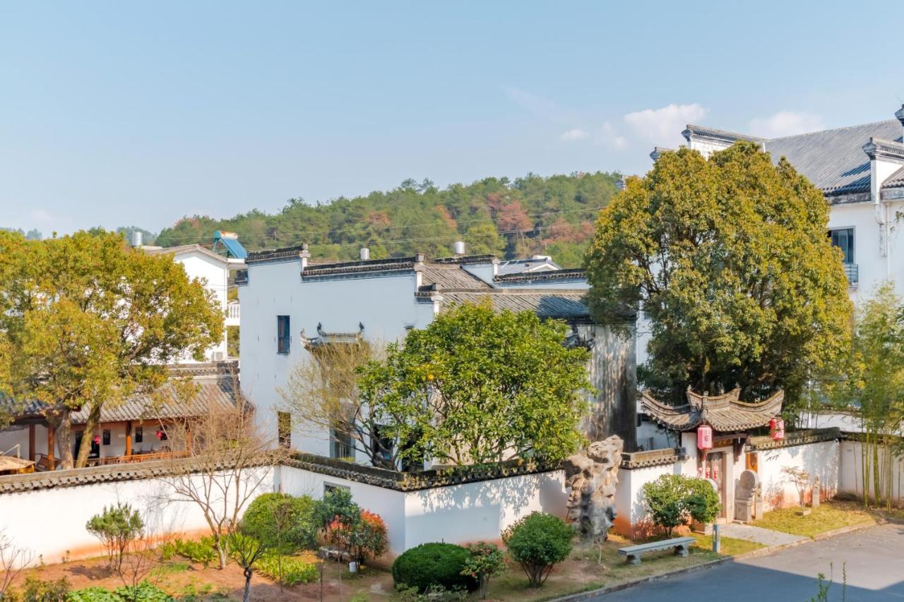 Kunlun International Youth Hostel Huangshan City Tunxi Exterior photo